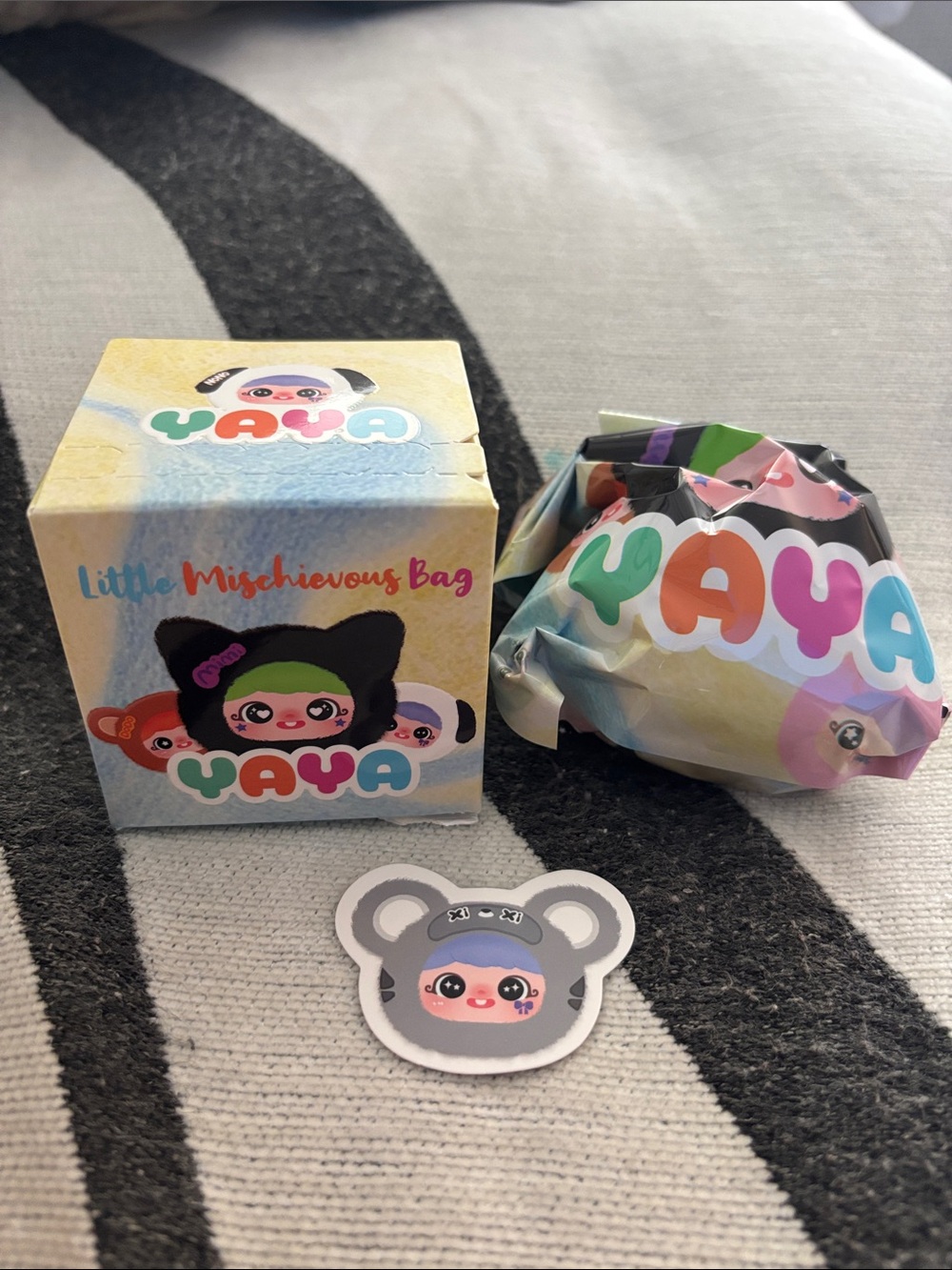 Yaya Little Mischievous Bag Pendant Confirmed Blindbox- Grey